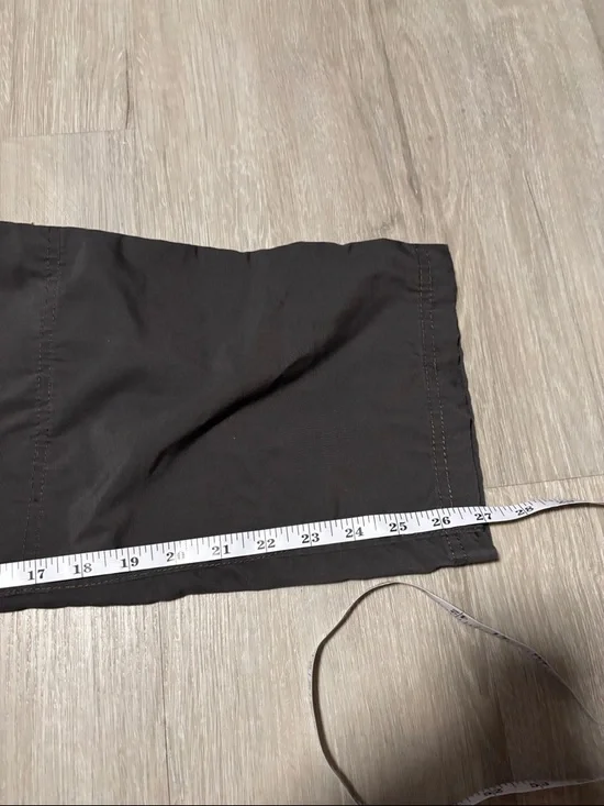 Craghoppers Men's Dark Gray Cargo Pants with Belt - Picture 2 of 3